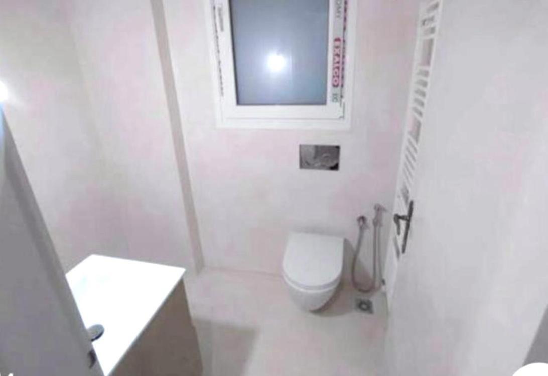 Economy Shared Apartment E In Central Atene Esterno foto